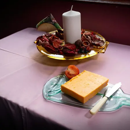 Cradog B&b. Bed & Breakfast 5*