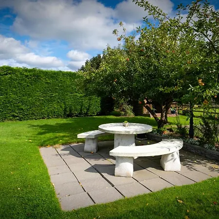 Cradog B&b. Bed & Breakfast 5*