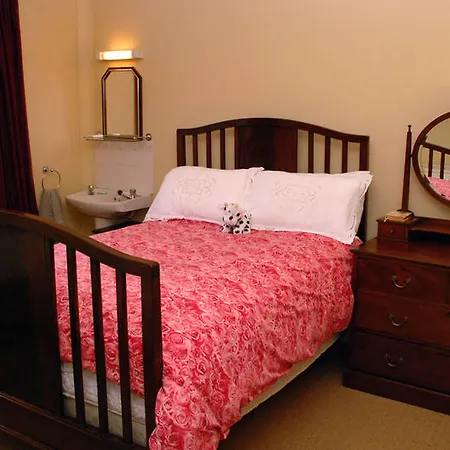 Cradog B&b. Bed & Breakfast Kilkenny